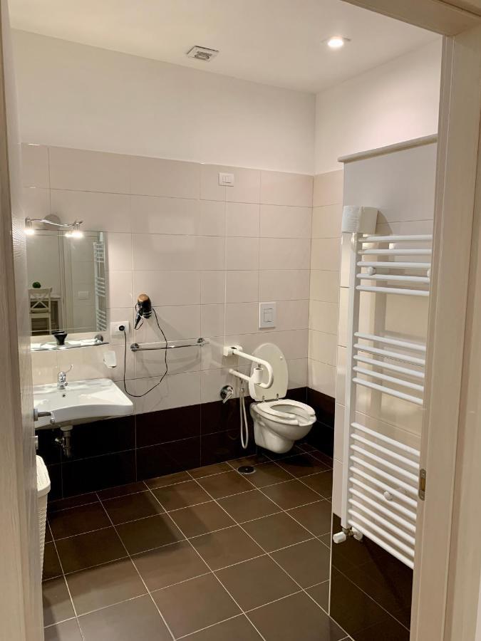 Romano B&B Барі Екстер'єр фото