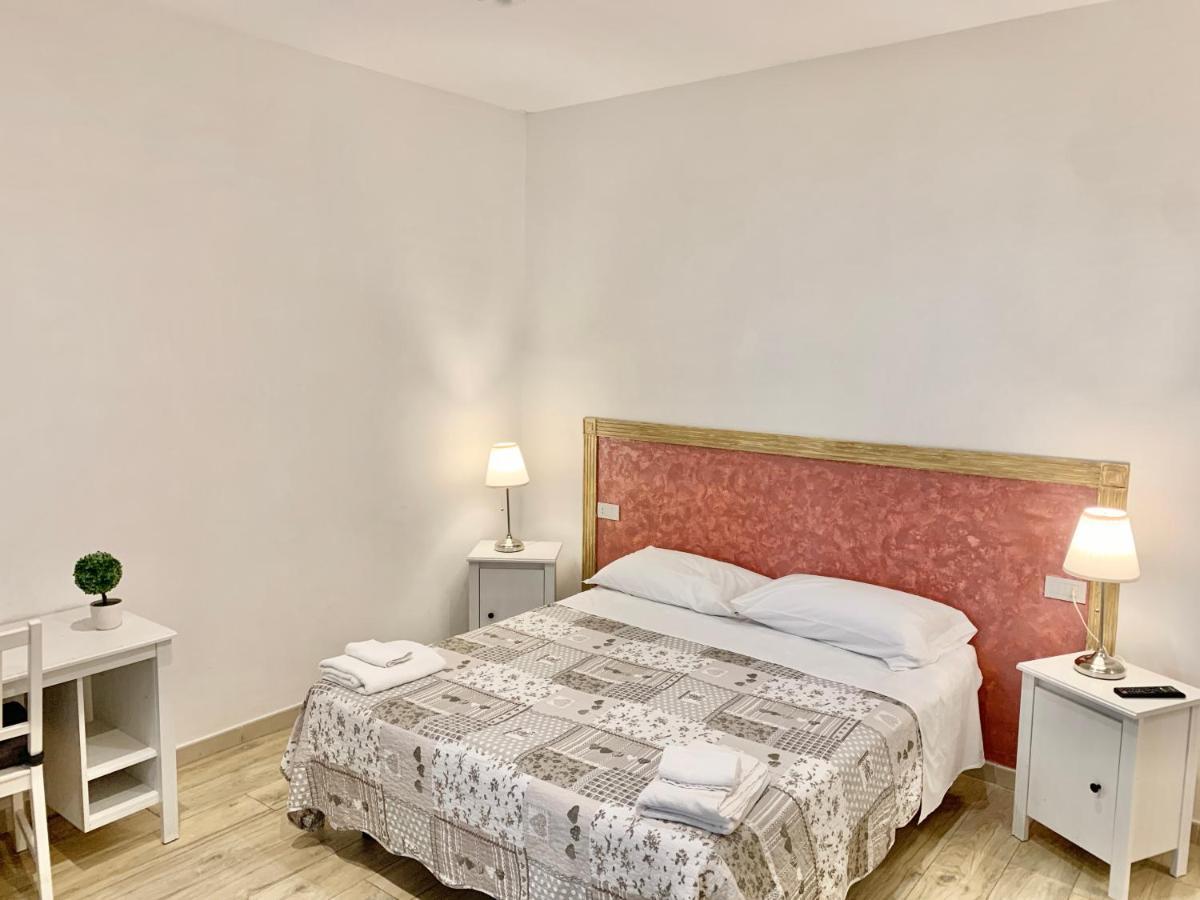 Romano B&B Барі Екстер'єр фото