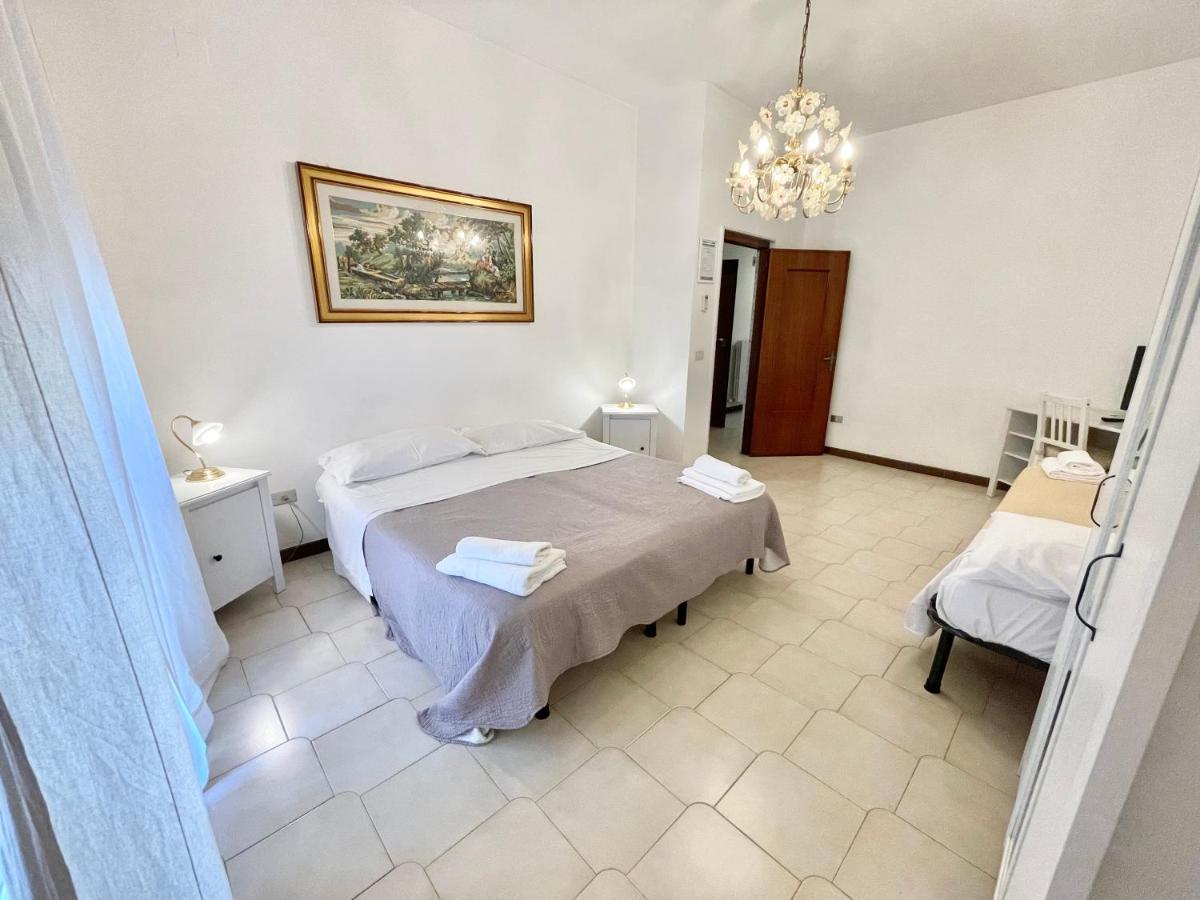 Romano B&B Барі Екстер'єр фото